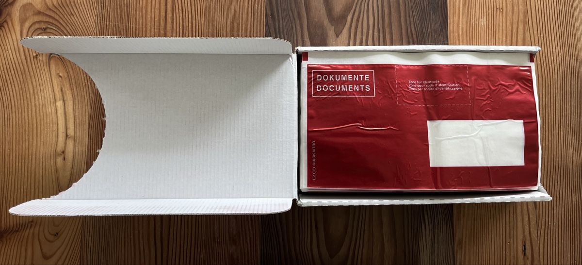 Buste & buste per spedizione: ELCO Quick Vitro Dokumententaschen rot, C6/5  – Nuovo e nell'imballaggio originale da St. Moritz venduto da Oberengadin 1