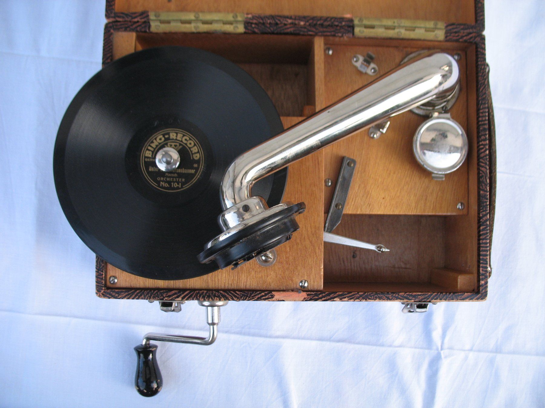 Giradischi: Grammophon – Usato da Interlaken venduto da 9HVE 1