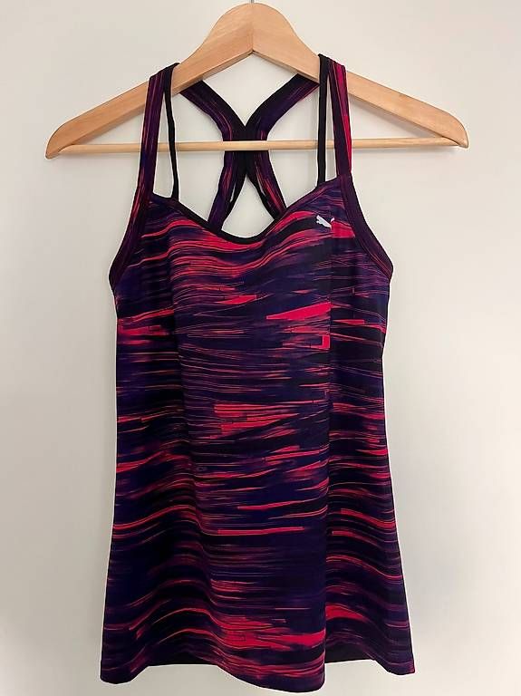 Puma Top: Puma Sport-Top, Gr. 38 – Usato da Herrliberg venduto da Kat_s2dn