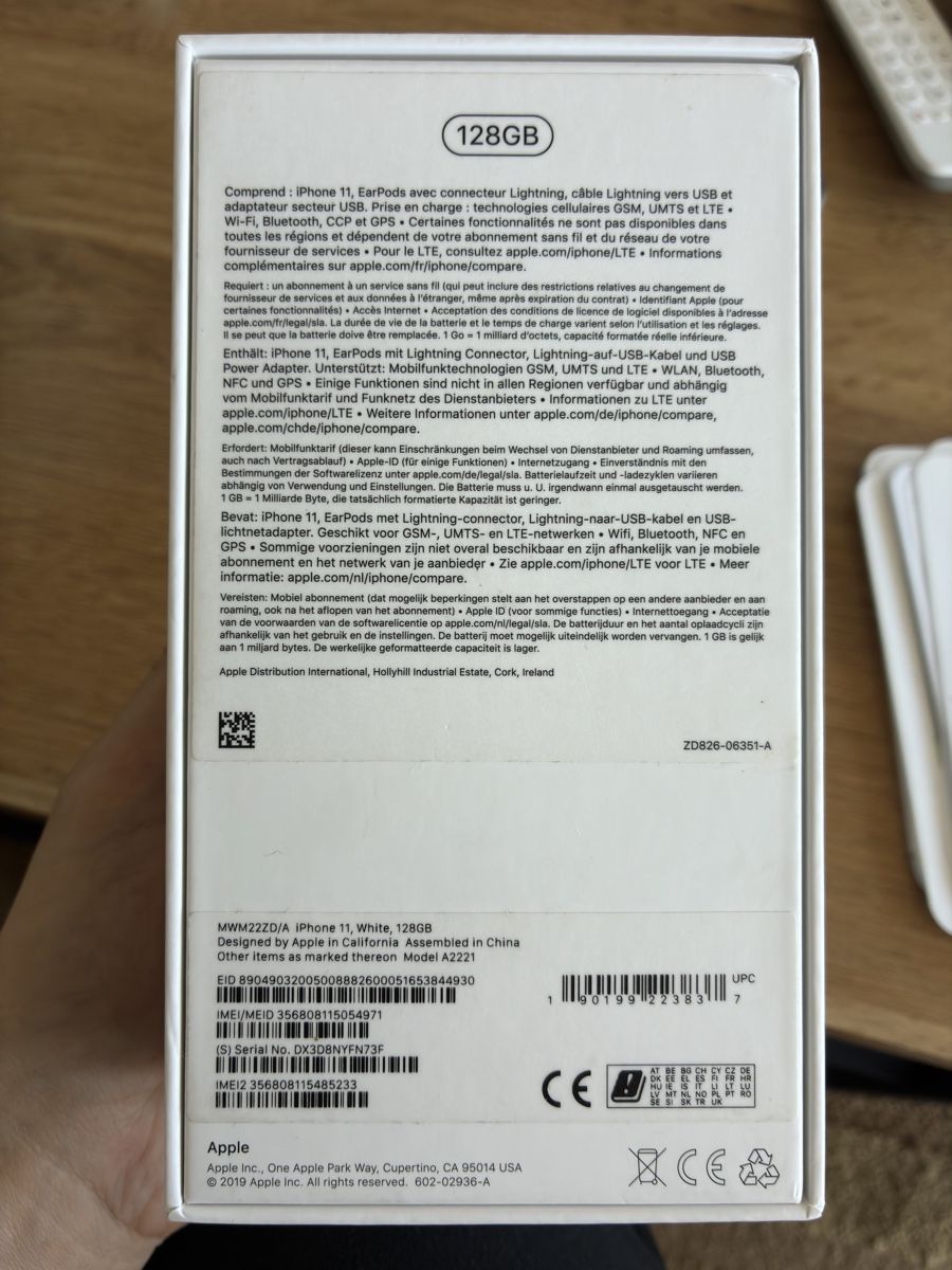 Apple Telefoni cellulari / Smartphones: Iphone 11 weiss 128GB – Usato da Le Crêt-près-Semsales venduto da Starbucks_Lady 5