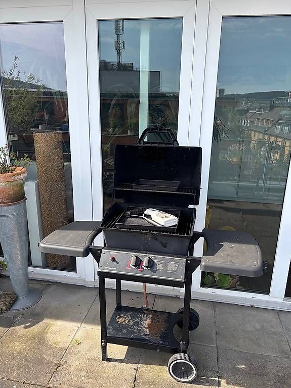 König Griglie: KOENIG Compact Pro Gasgrill – Usato da Zürich venduto da erft 1
