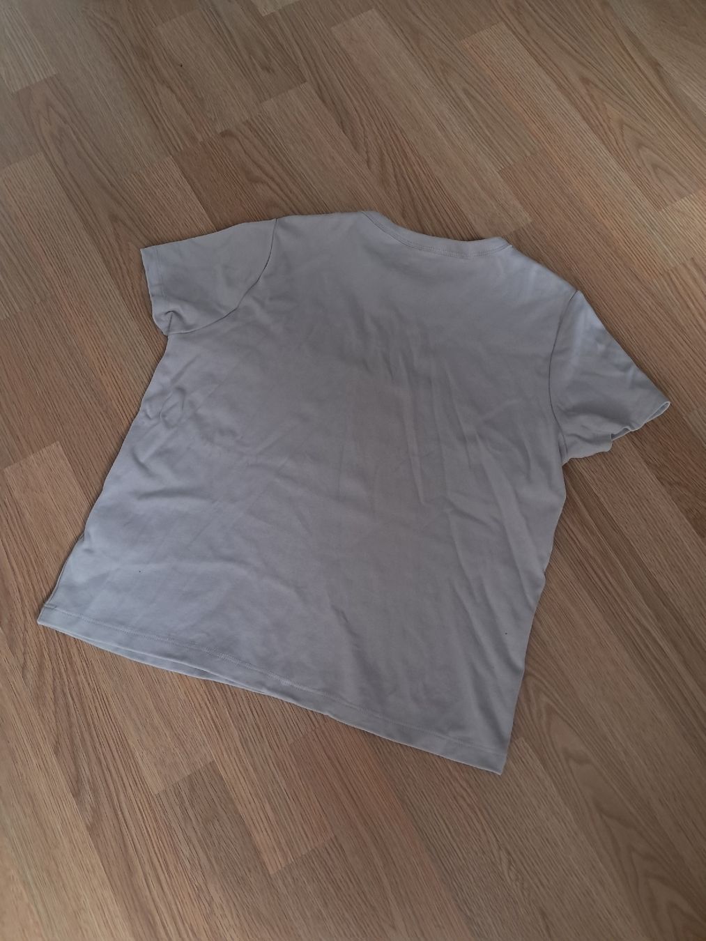 T-shirts: T-Shirt FB Sister Regular Fit  – D'occasion à Biel/Bienne par sof_yx5y 1