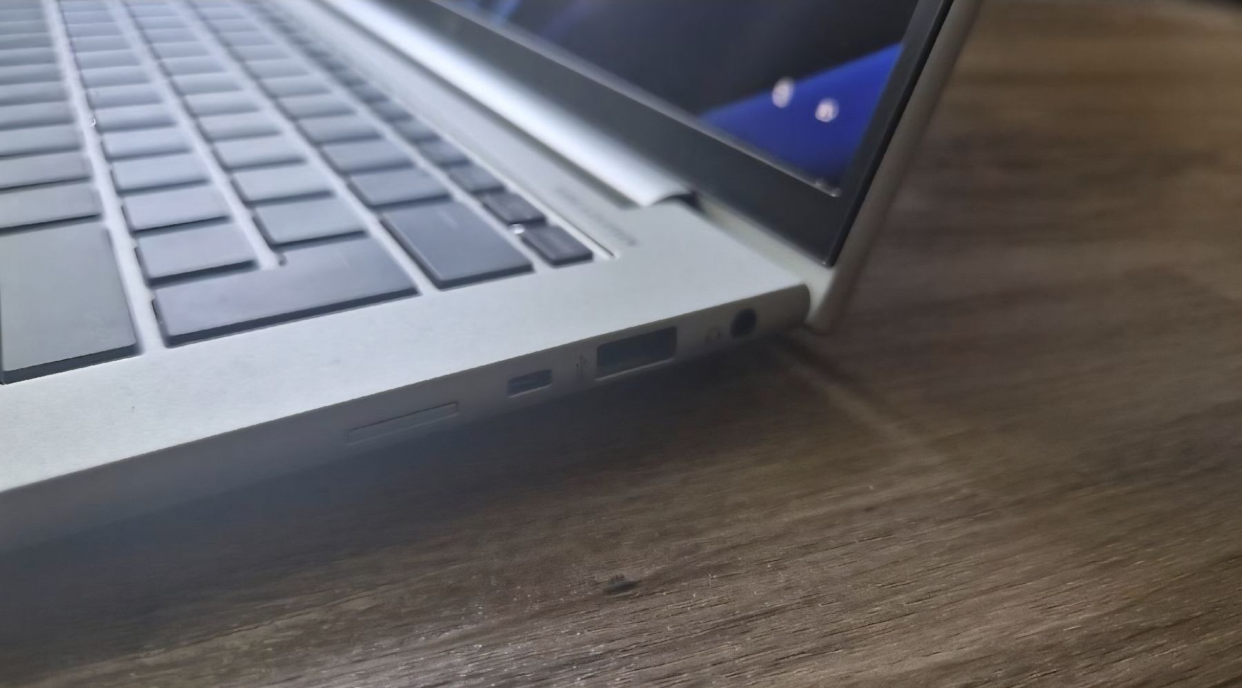 Hewlett Packard Notebook: HP Elitebook 840 G9 Intel i7 – Usato da Schwerzenbach venduto da rmv_h9yn 3