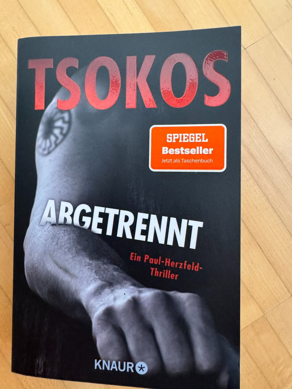 Libri: Abgetrennt - Michael Tsokos – Usato da Küssnacht am Rigi venduto da DanielaH0102