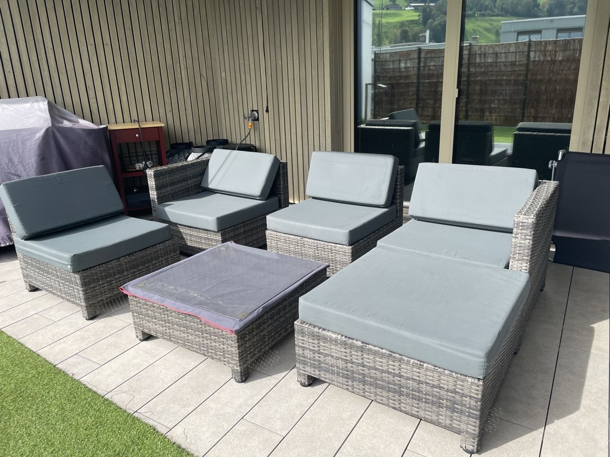 Chaises longues: Outdoor lounge – D'occasion à Kriens par viv_q8kn