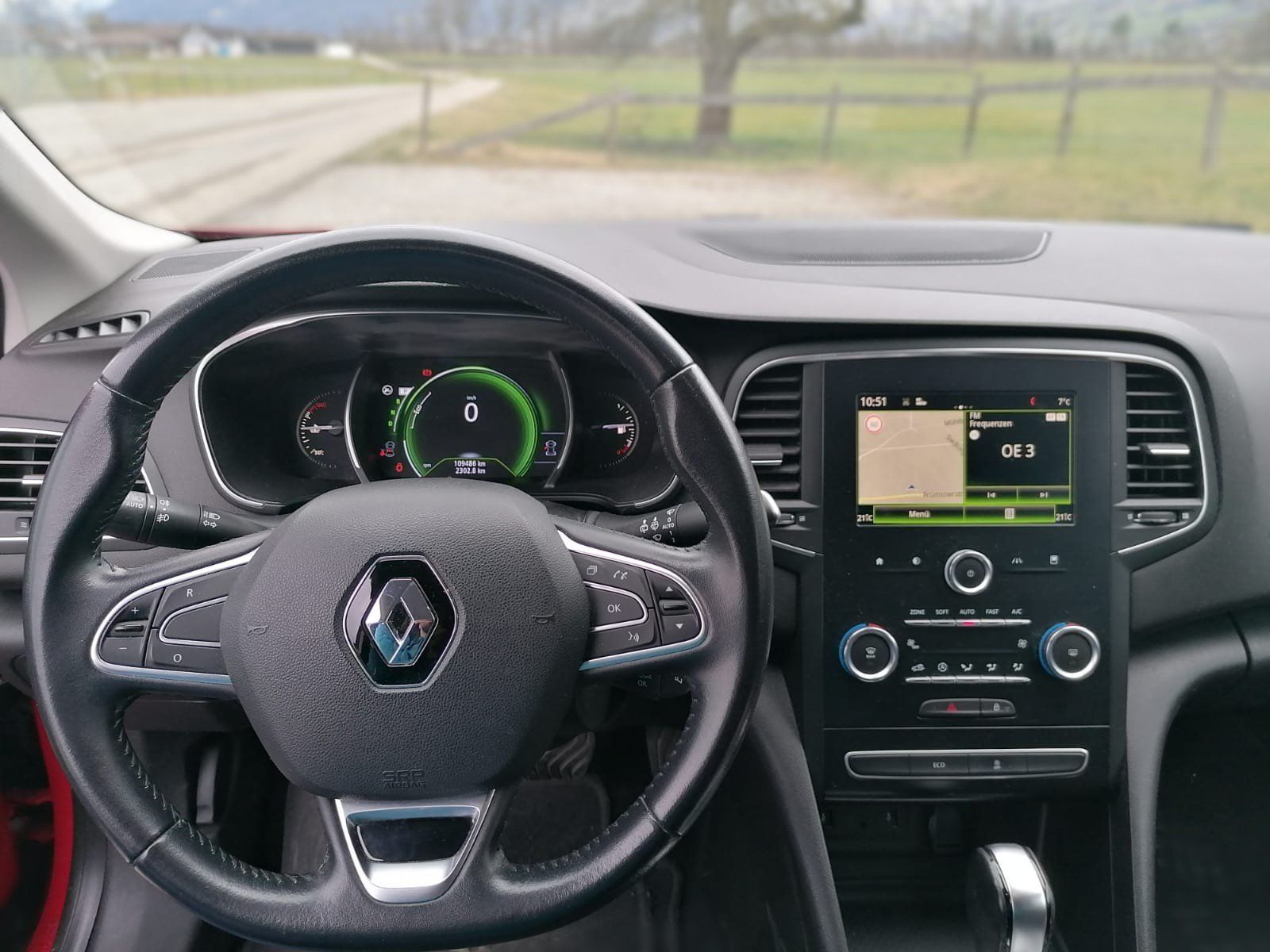Renault Automobili: Renault Megane 1.5dci Automatic, MFK+Service  06/2026 – Usato da Frümsen venduto da jos_28f8 7