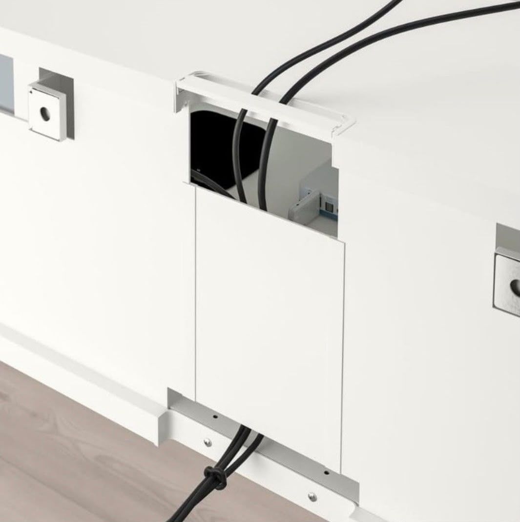 Ikea Meubles TV: TV-Möbel  – D'occasion à Frauenfeld par _smile_w 4