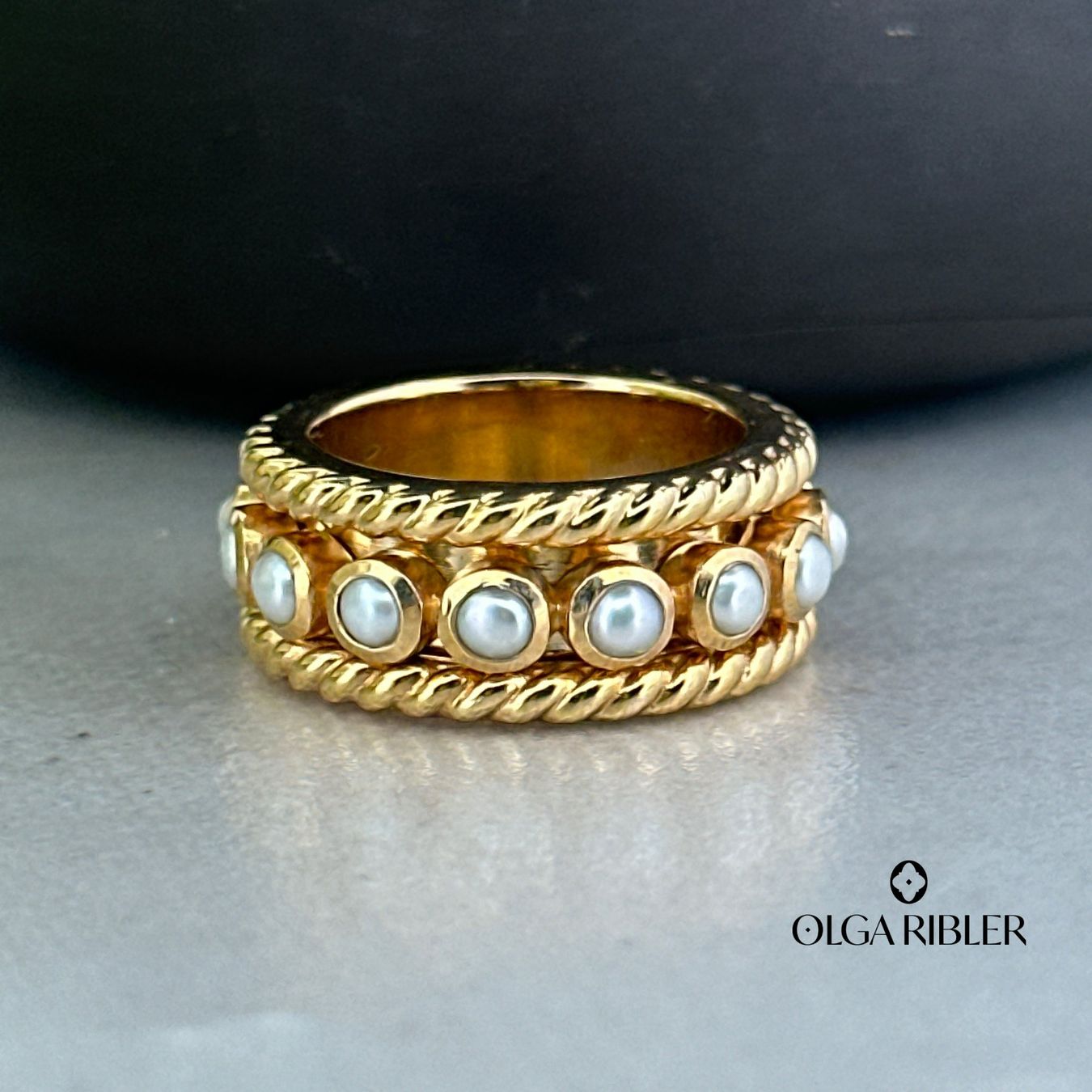 Olga Ribler Anelli: 9 mm breiter Moving Ring mit Perlen Grösse 52 – Nuovo (secondo la descrizione) da Luzern venduto da Schmuckoutlet 5