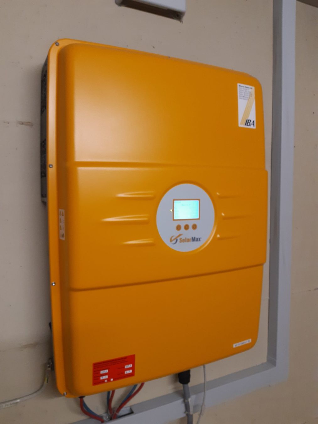 Wechselrichter: Wechselrichter Solar Max – Gebraucht aus Auenstein von Frha