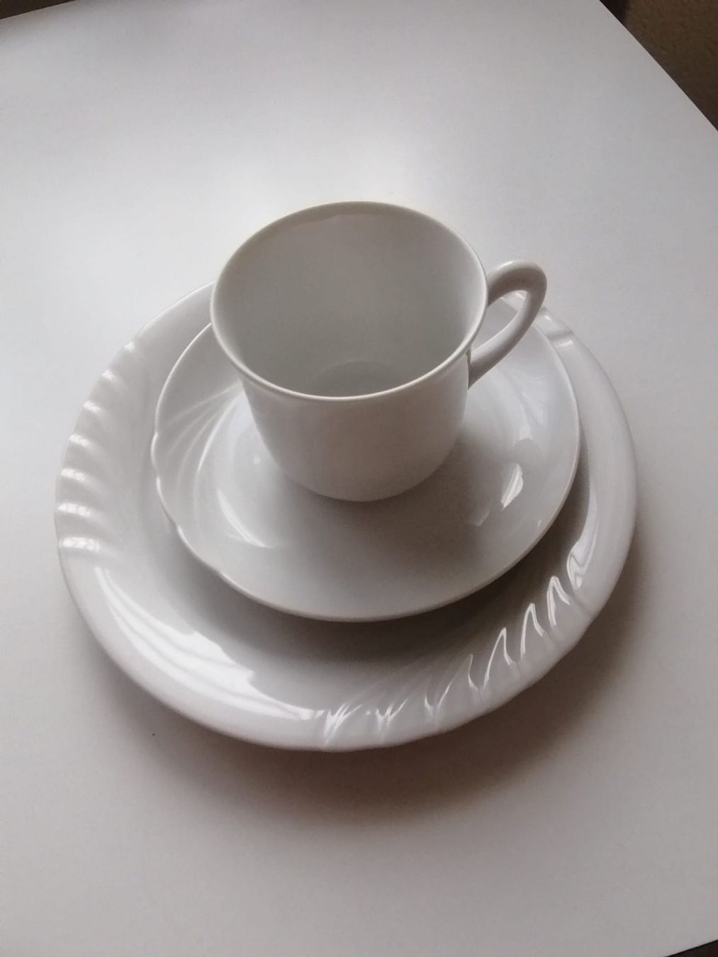Set di piatti: Geschirr 8-teilig – Usato da Wagen venduto da Rumaya