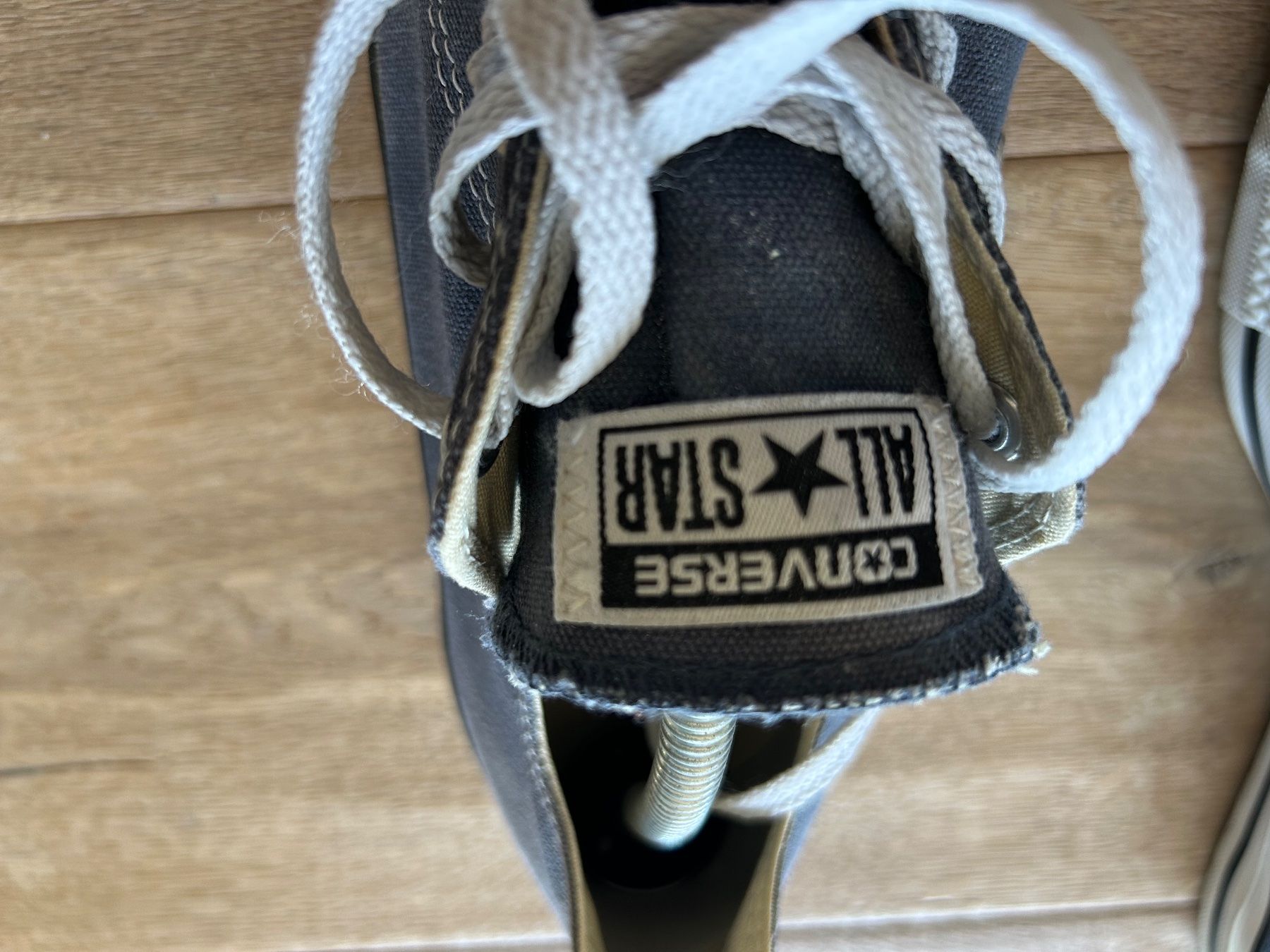 Converse Scarpe da uomo: Converse Allstars Chucks Low 44 – Usato da Thayngen venduto da Neuhof80 3