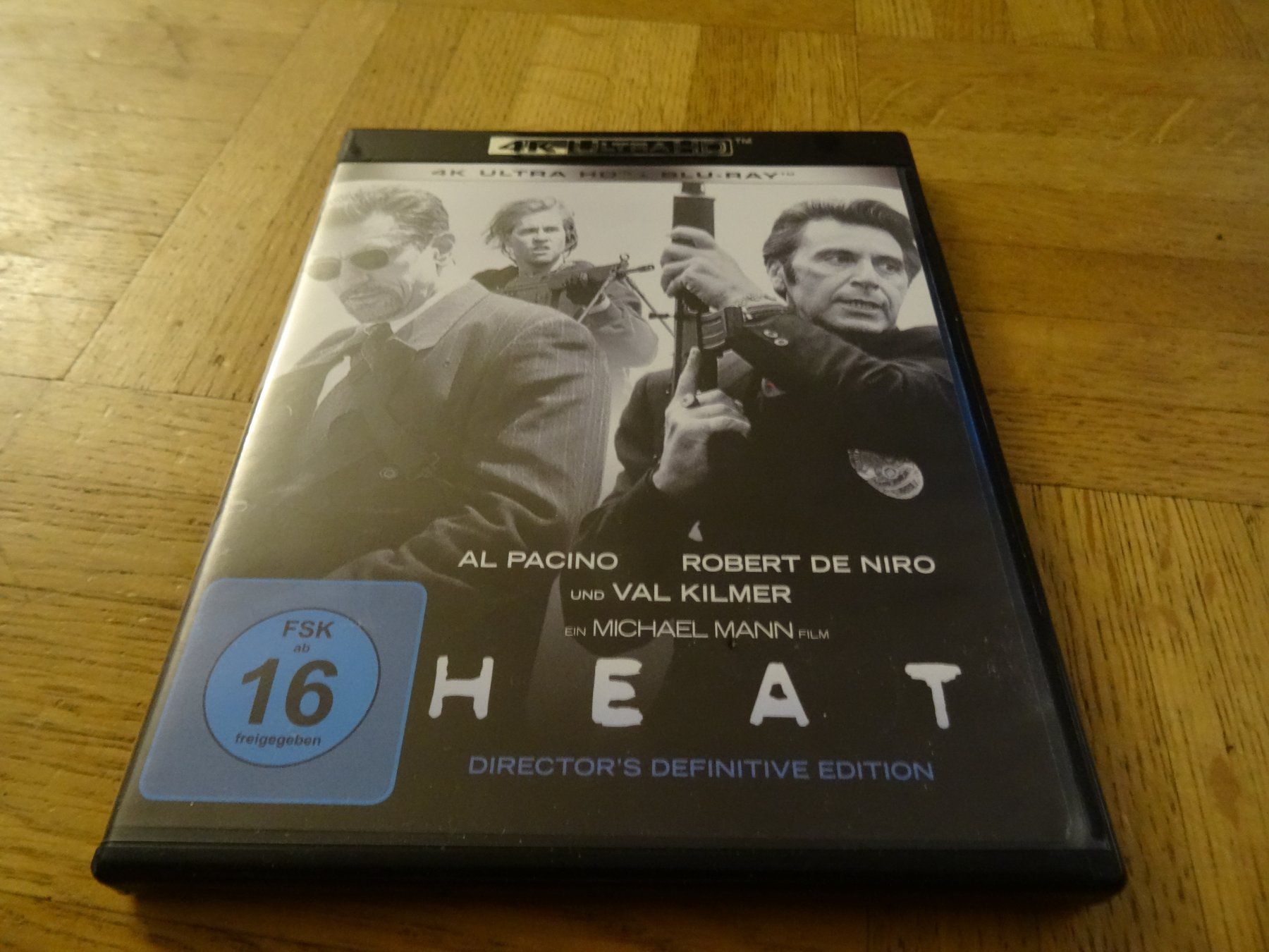 Tutti i DVDs: Heat Director's Definitive Edition 4K UHD Blu-ray – Usato da Olten venduto da Disc-Verkauf
