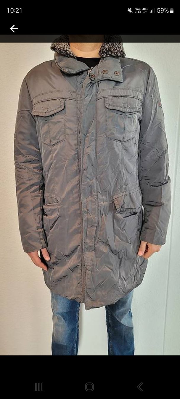 Peuterey Giacche: Peuterey Winter Jacke Size 56 – Usato da Winterthur venduto da sar_zg7p