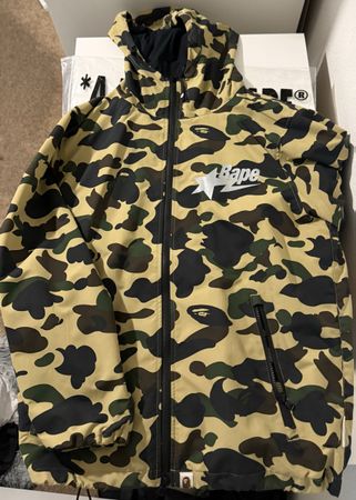 BAPE WINDSTOPPER PRODUCTS BY GORE-TEX LABS 1ST CAMO