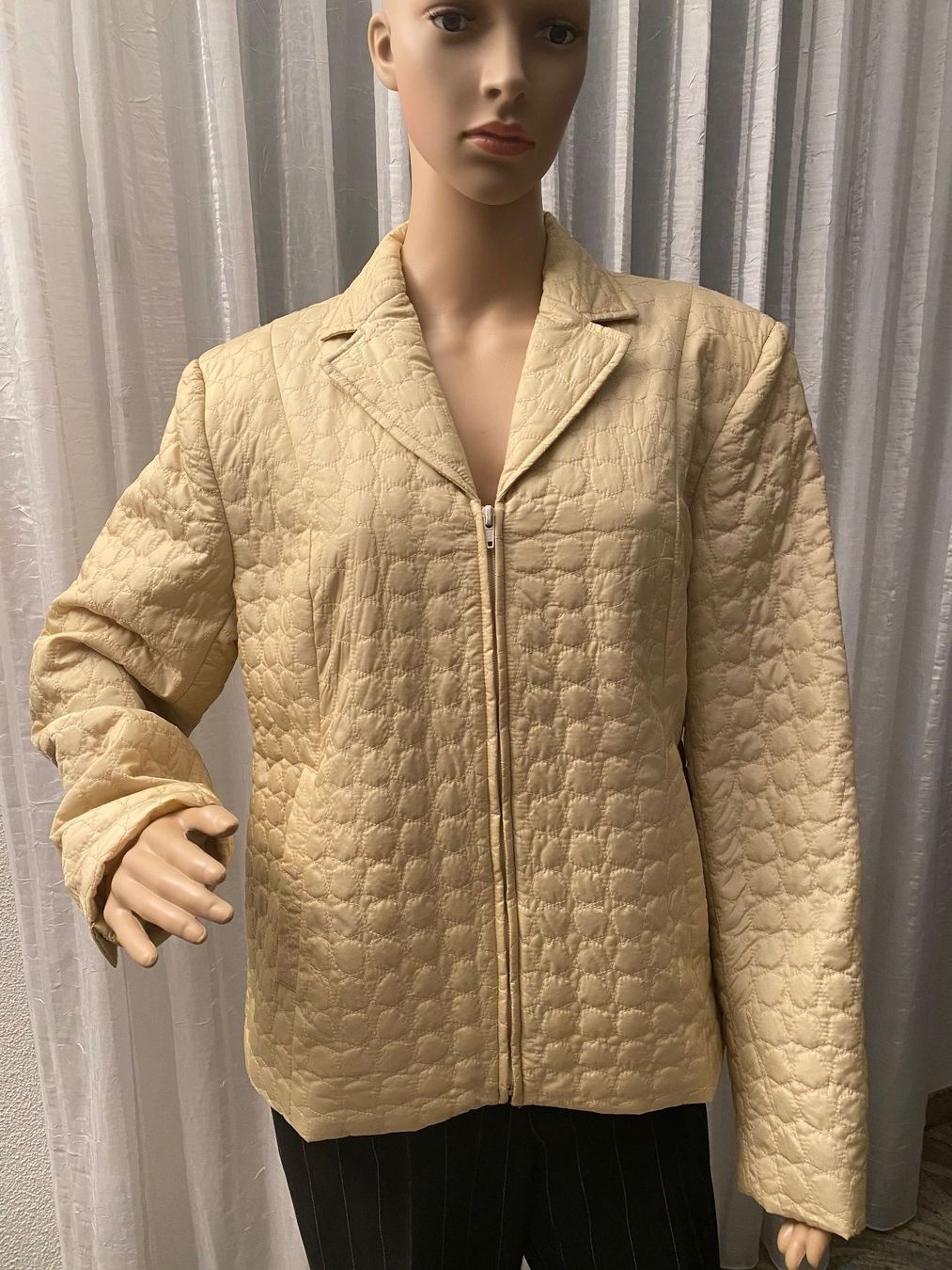 Giacche: Extravagante seltene Damenjacke, beige, Gr. L – Nuovo (secondo la descrizione) da Winkel venduto da ferrari2022