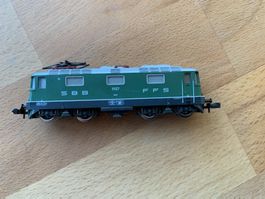 E-Lok Minitrix 11127 grün