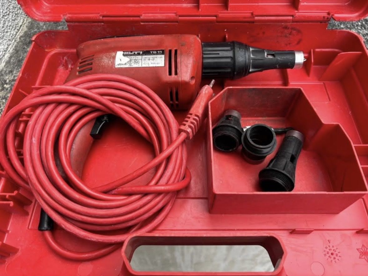 Hilti Trapani: Trockenbauschrauber Hilti TS11 – Usato da Guntershausen venduto da ariniki