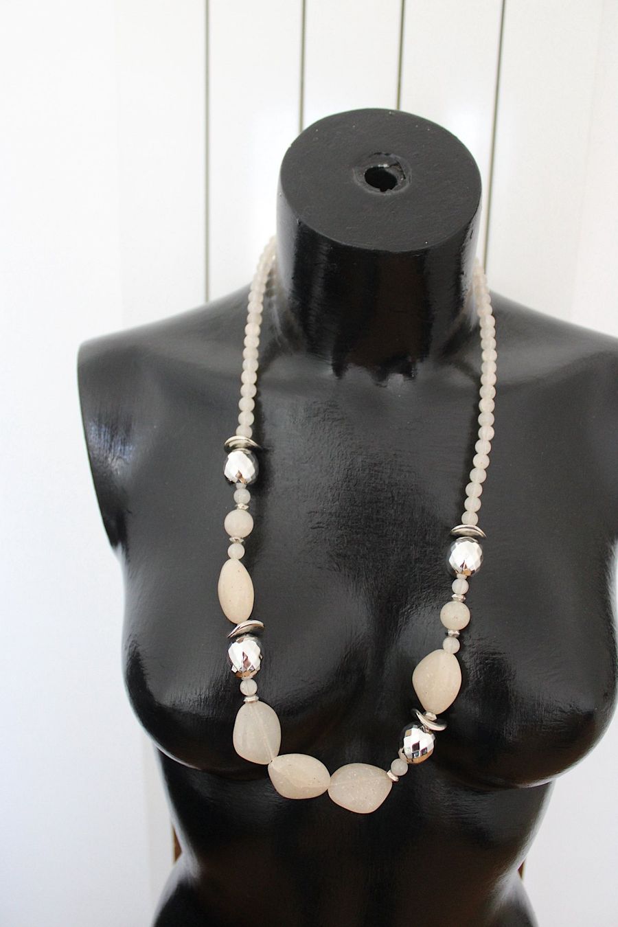 Ketten: Modeschmuck Kette, Länge ca. 37 cm – Gebraucht aus Locarno von madame-tus-sauds