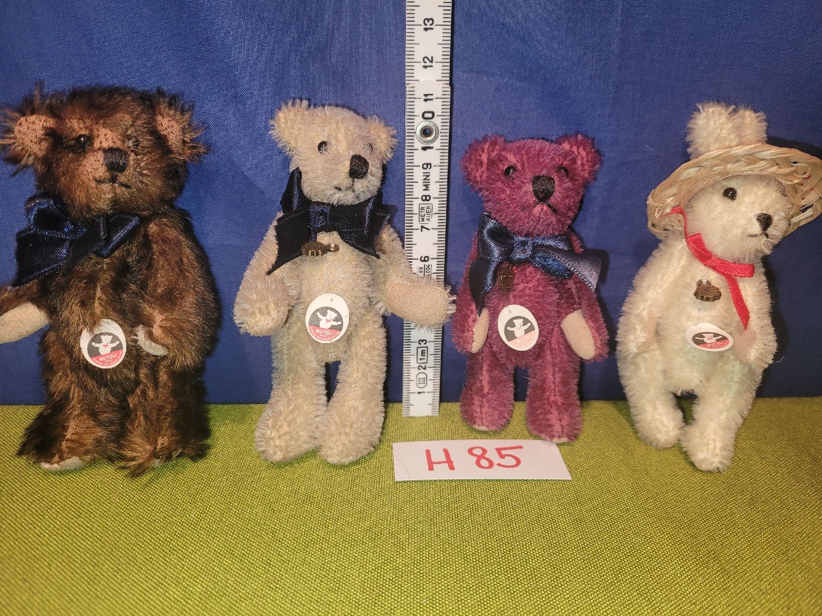 Giocattoli: Mutzli Teddys,Bären klein H85 – Usato da Aarberg venduto da Fink010 1