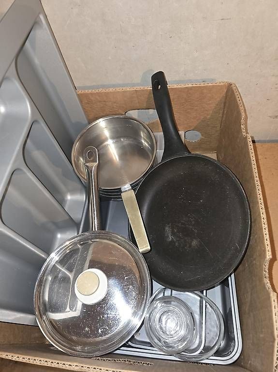 Padelle: Verschiedene Pfannen und Töpfe – Usato da Langnau i. E. venduto da dod_c7cz 1