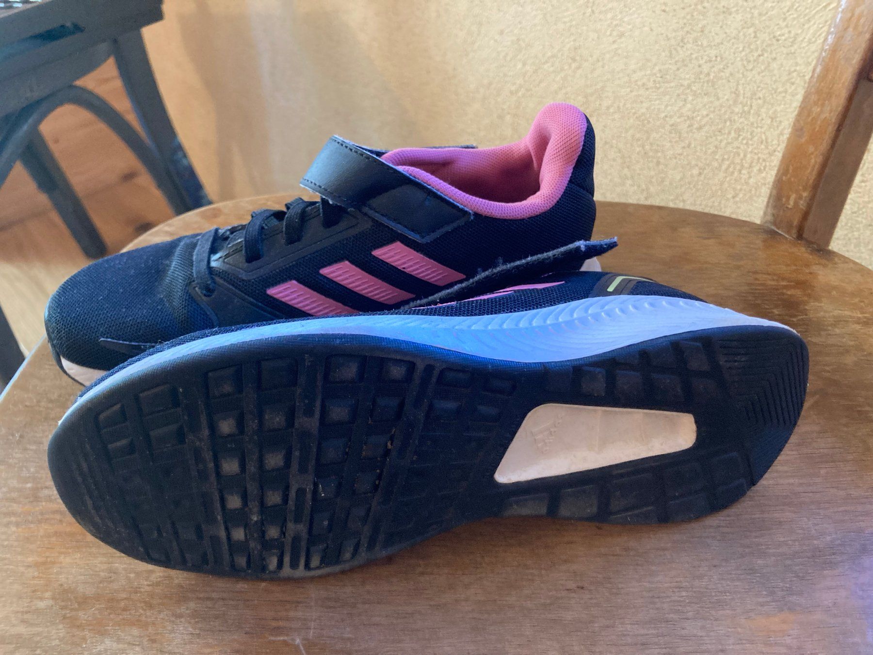 Adidas Scarpe per ragazzi: Baskets Adidas 34 – Usato da Le Lieu venduto da ptitcocon 2