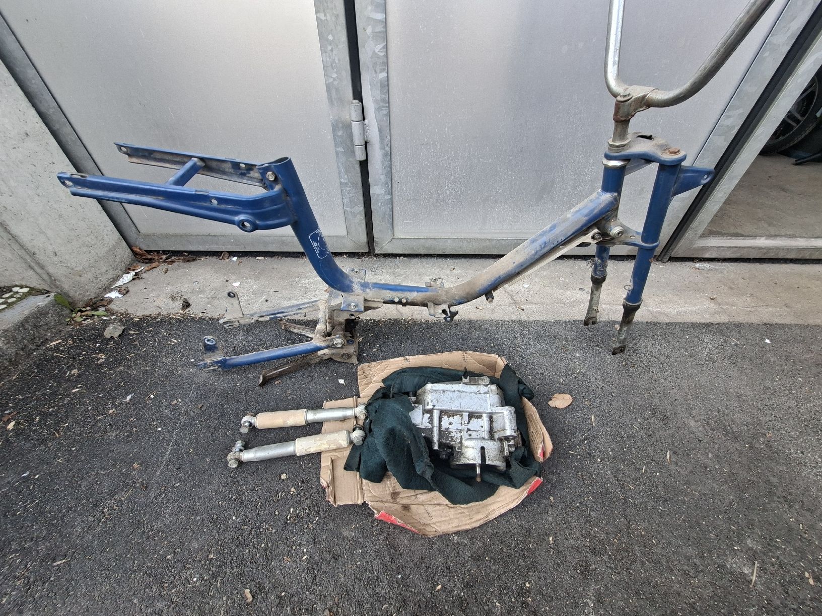 Mofas: Mofa Rahmen – Gebraucht aus Winterberg ZH von mel_xn25
