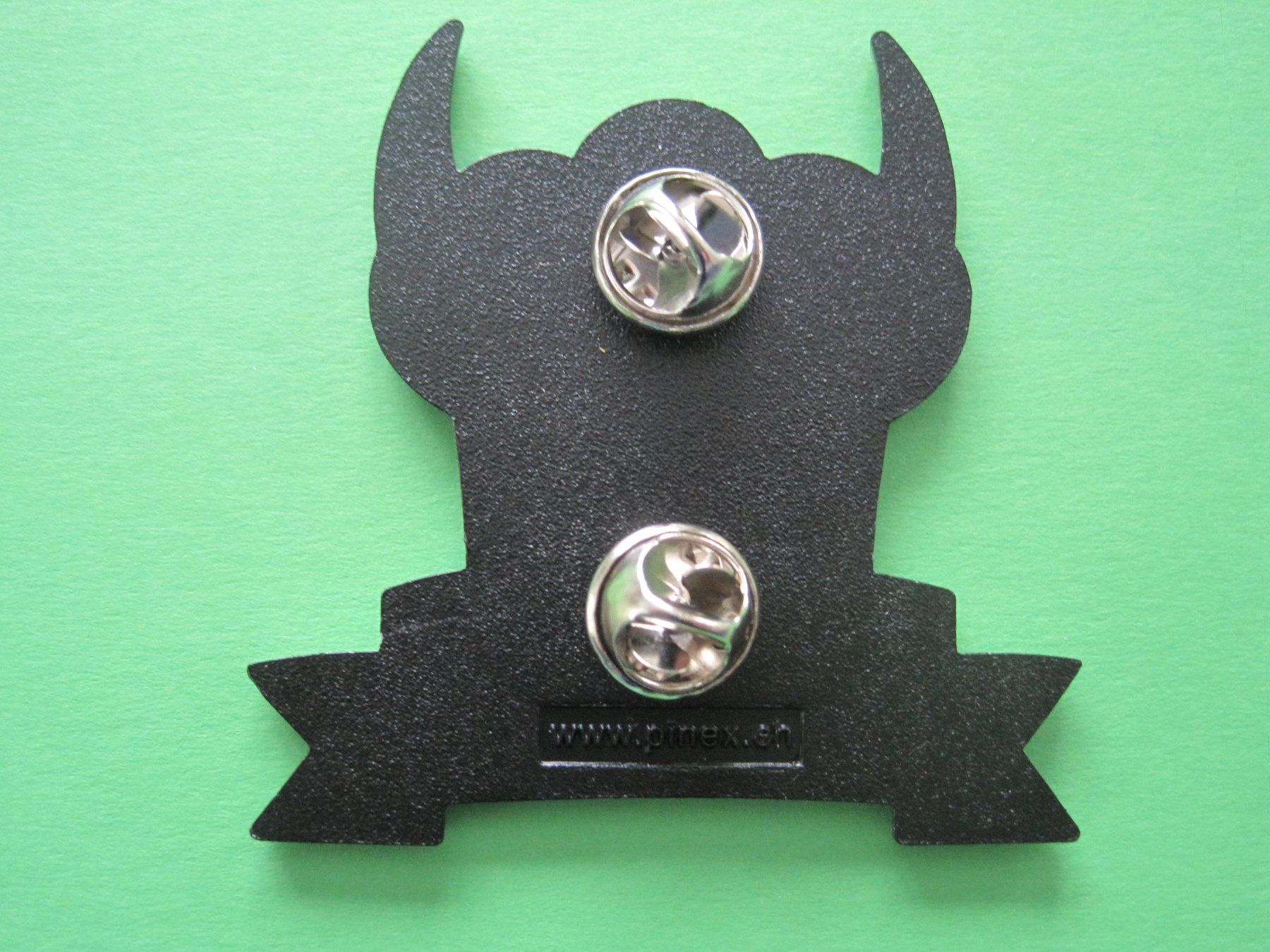 Placchette & Badge: Pin Stier Löchlitramper 2025  (1) – Nuovo e nell'imballaggio originale da Schachen LU venduto da moepsli5 1