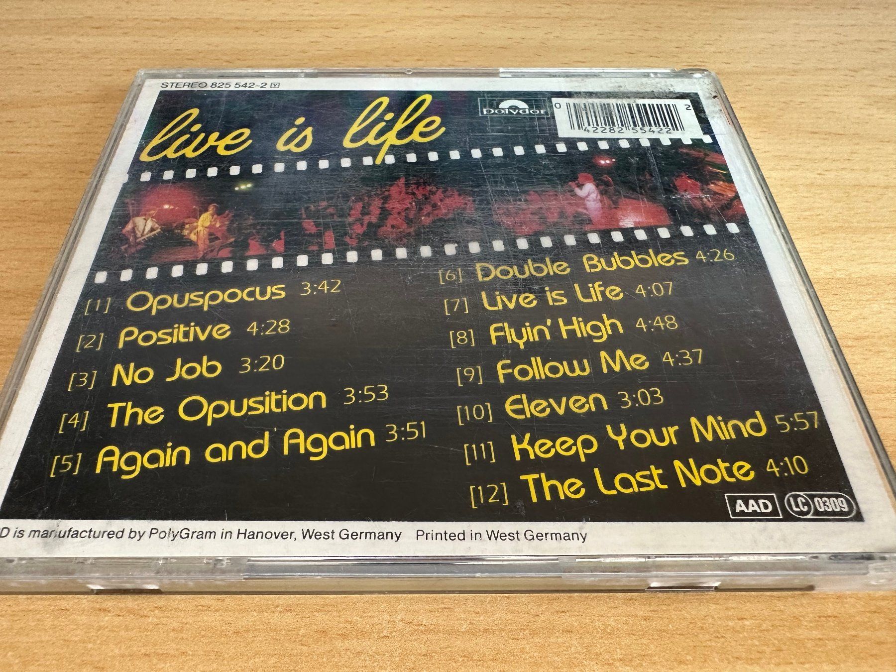 CD: Opus – Live Is Life – Usato da Rikon im Tösstal venduto da Alpenmutz 1