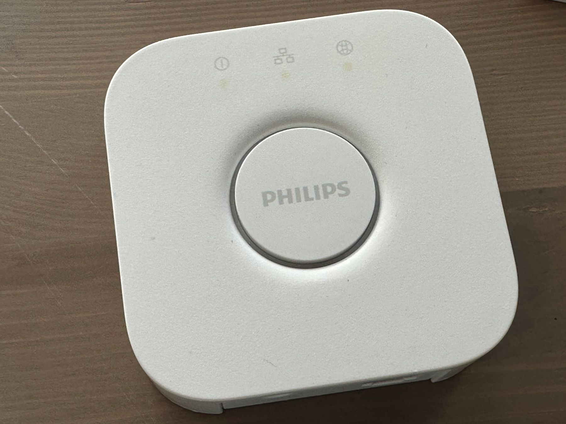 Philips Hubs & Switches: Philips Hue Bridge V2.1 – Gebraucht aus Grossdietwil von manolly 1