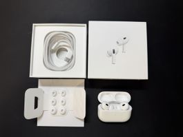 Apple AirPods Pro (2nd Gen.) MagSafe USB-C