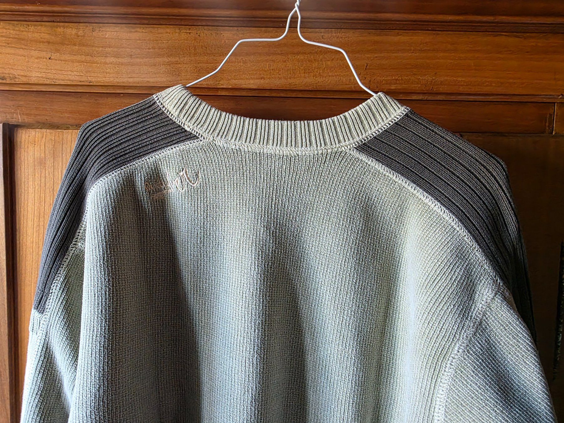 Quiksilver Maglioni & Felpe: Quiksilver Pullover Damen Grösse S – Usato da Walterswil BE venduto da Lonitti 6