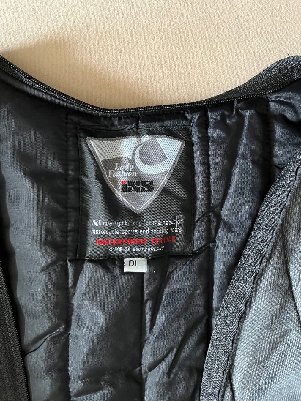 IXS Kleiderpakete: Töff Kleider Damen – Gebraucht aus Wauwil von willibilli 7