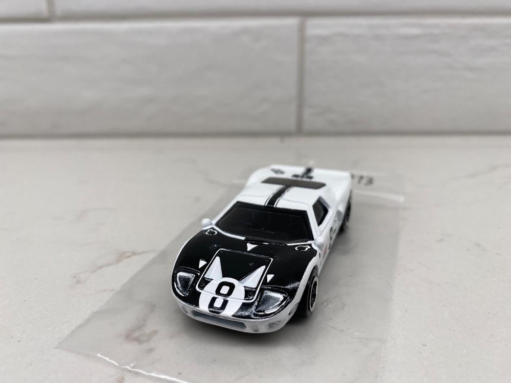 Hotwheels Ford Gt 40 2024 b case Kaufen auf Ricardo