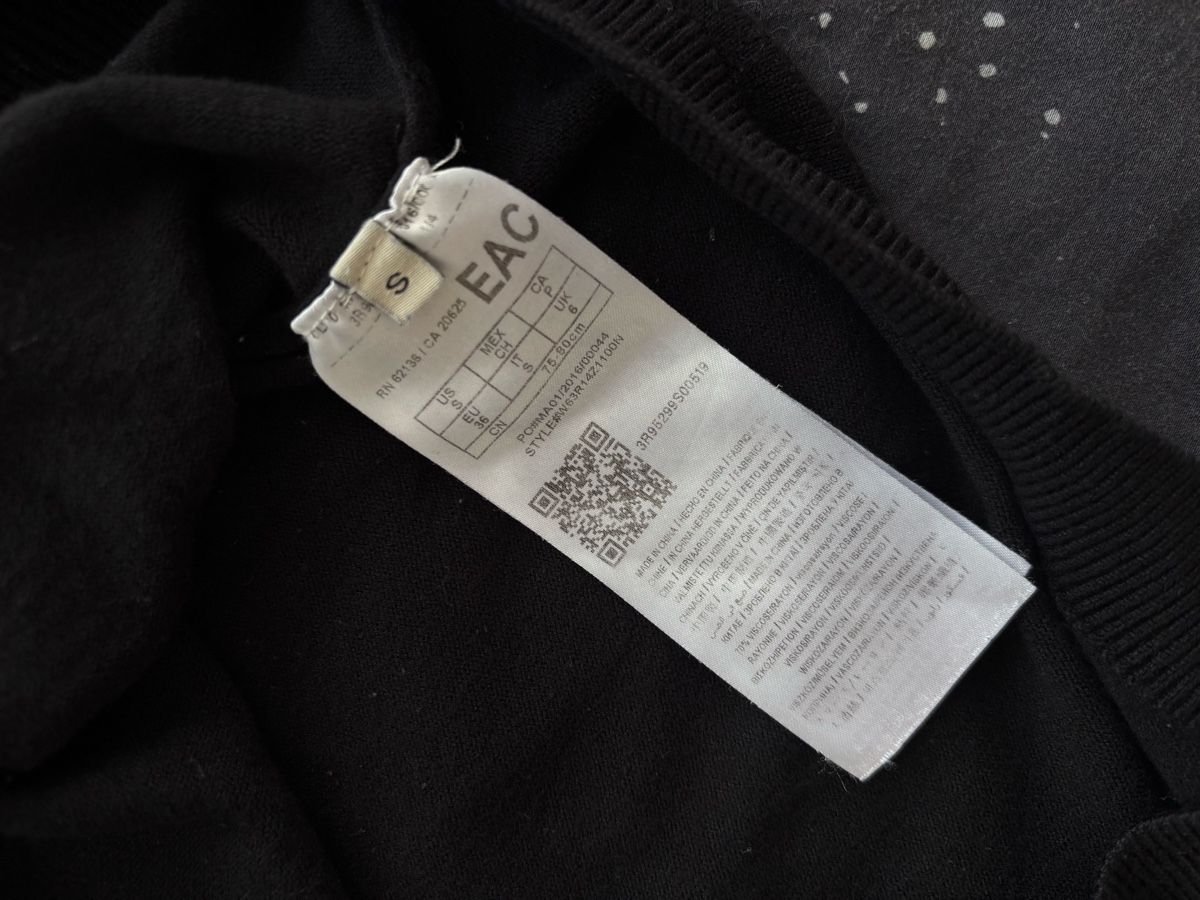 Guess Top: Guess Top Gr. S – Usato da Zürich venduto da Agata654 1