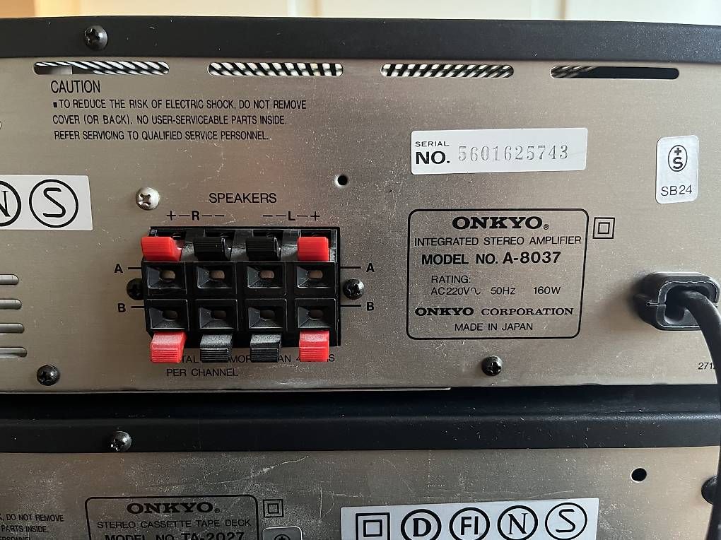 Onkyo Amplificatori: Onkyo Stereo Anlage – Usato da Biel/Bienne venduto da g.vasine 3