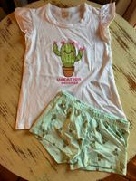 Tolles Pyjama Gr. 110/116, Neu