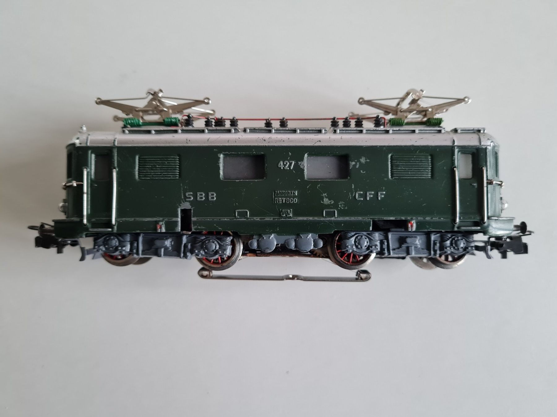 Märklin Modellini di ferrovie: Märklin H0 RET800 / 3014 - Re 4/4 I mit Digitaldecoder mfx – Usato da Zollikofen venduto da Trina02