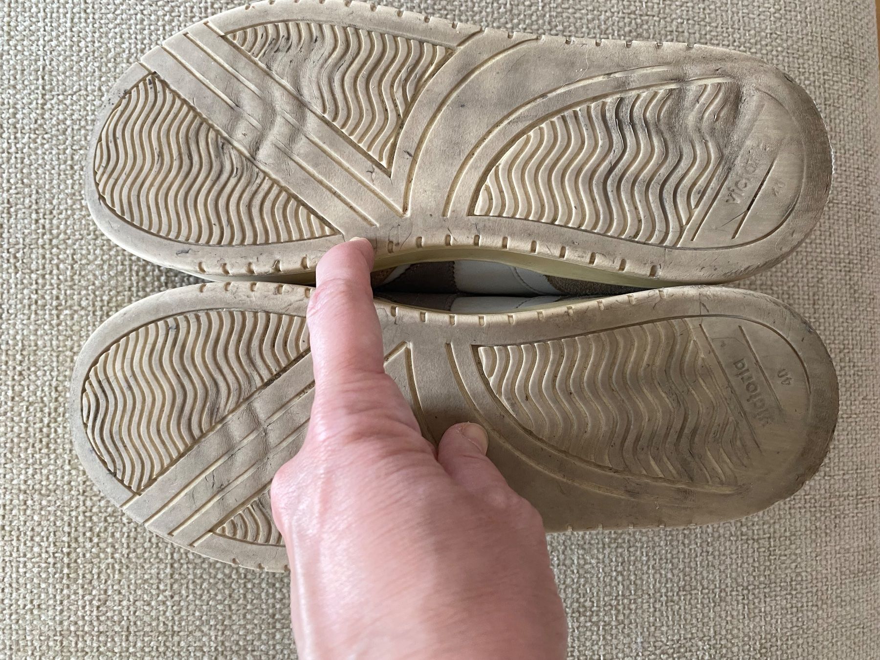 Victoria Damenschuhe: Victoria sneakers, Grösse 40 – Gebraucht aus Zürich von anasustic 4