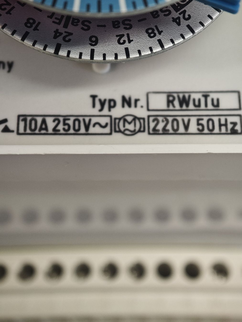 Componenti elettronici: Zeitschaltuhr Grässlin – Nuovo e nell'imballaggio originale da Flums venduto da Carve_to_sky 2