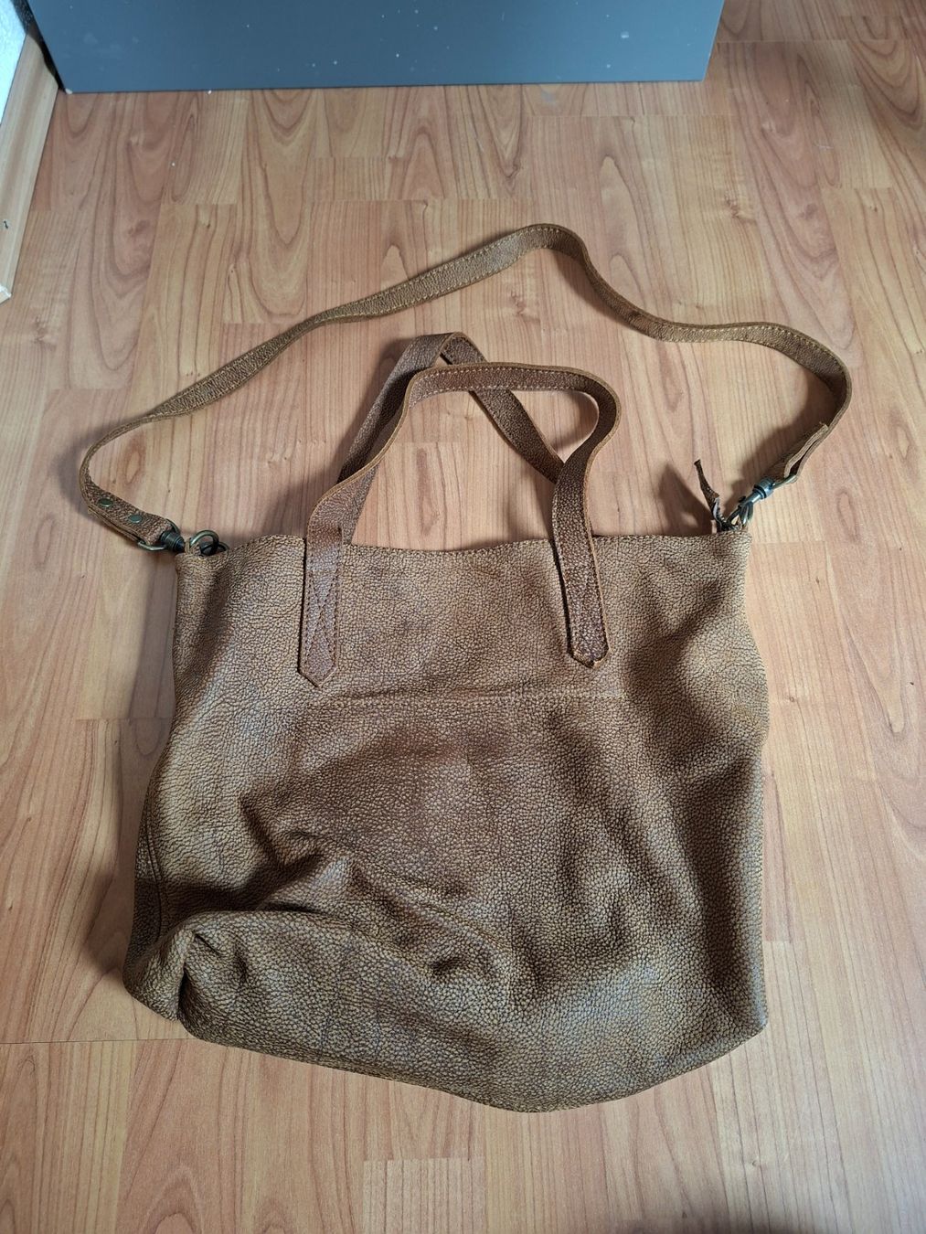 Borse da donna: Handgefertigte Crossbody Tote Bag – Usato da Rüdlingen venduto da Fra_xr2l 2