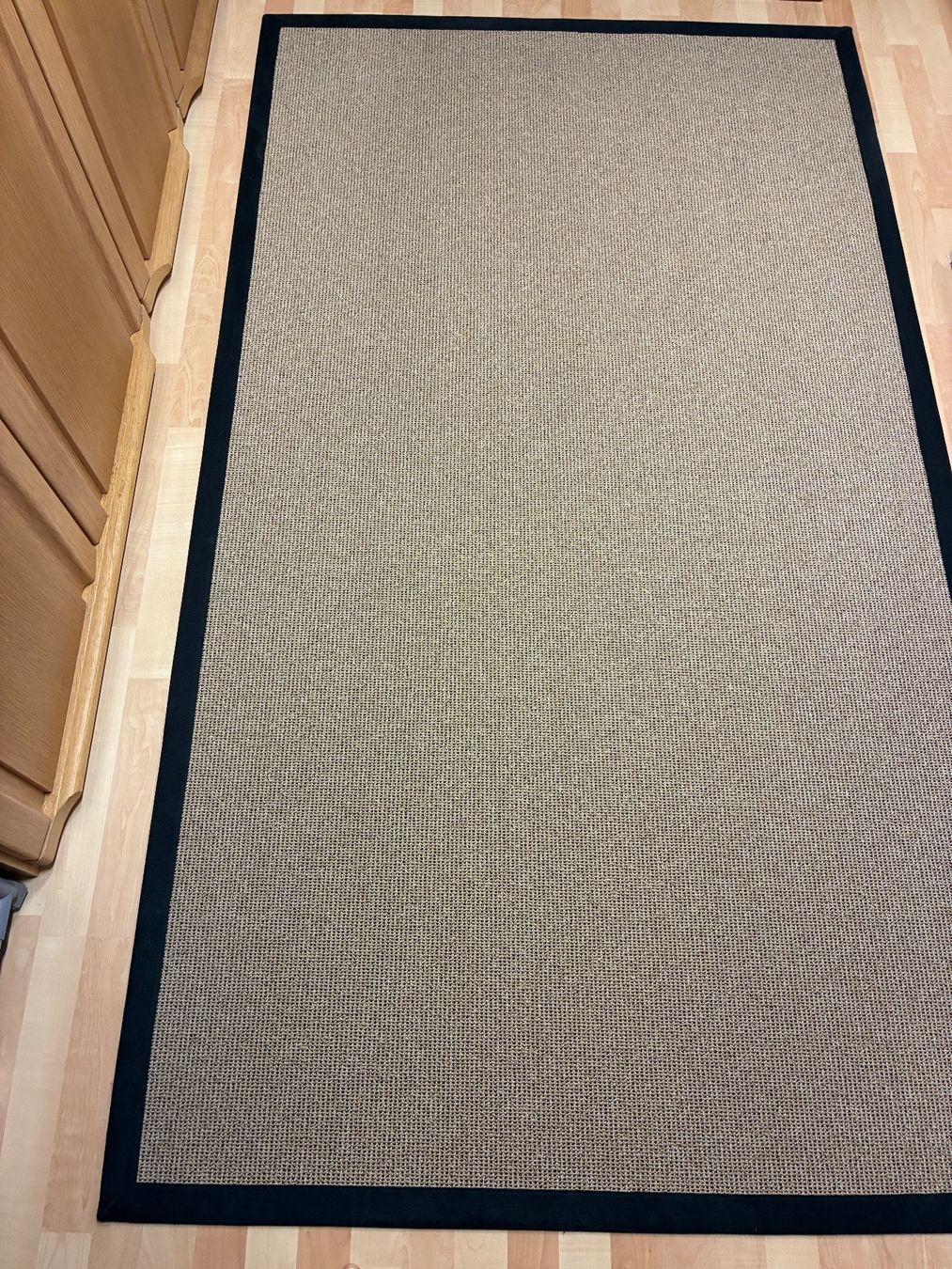 Teppiche: Robuster Teppich 130x230cm neuwertig – Gebraucht aus Baar von Johan016