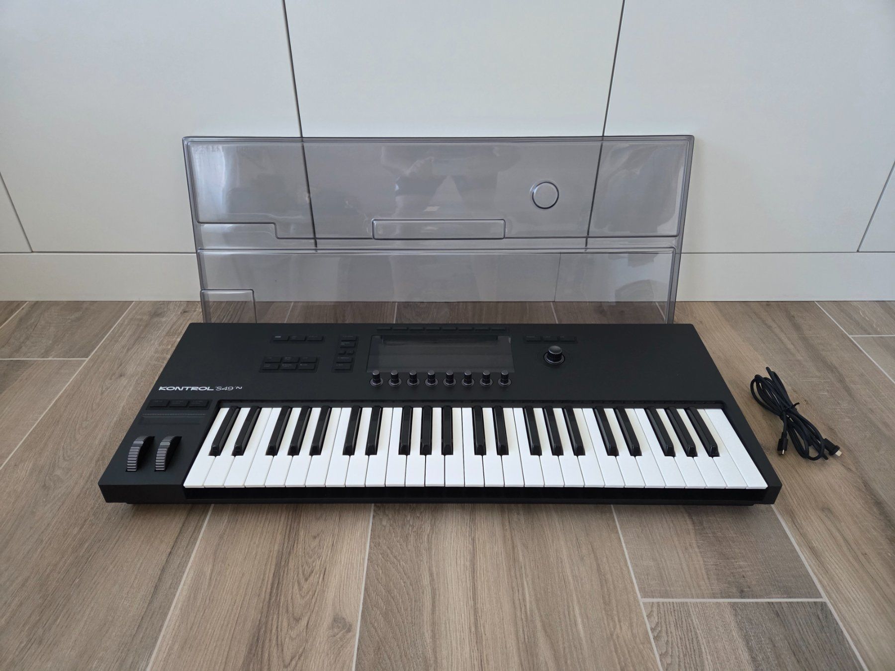 Native Instruments Strumenti musicali: Native Instruments Kontrol S49 MK3 inkl. Decksaver – Nuovo (secondo la descrizione) da Birmensdorf ZH venduto da arcticmonkey91