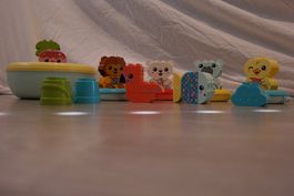 Lego Duplo Schwimmende Tierinsel + schwimmender Tierzug