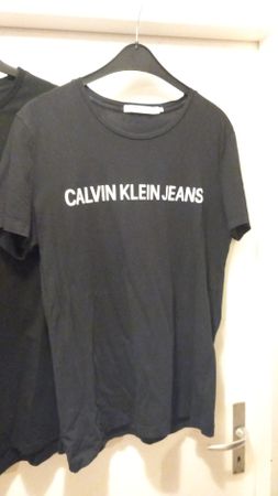 👕 Calvin Klein Jeans Herren T-Shirt – Schwarz – Grösse L 🏙