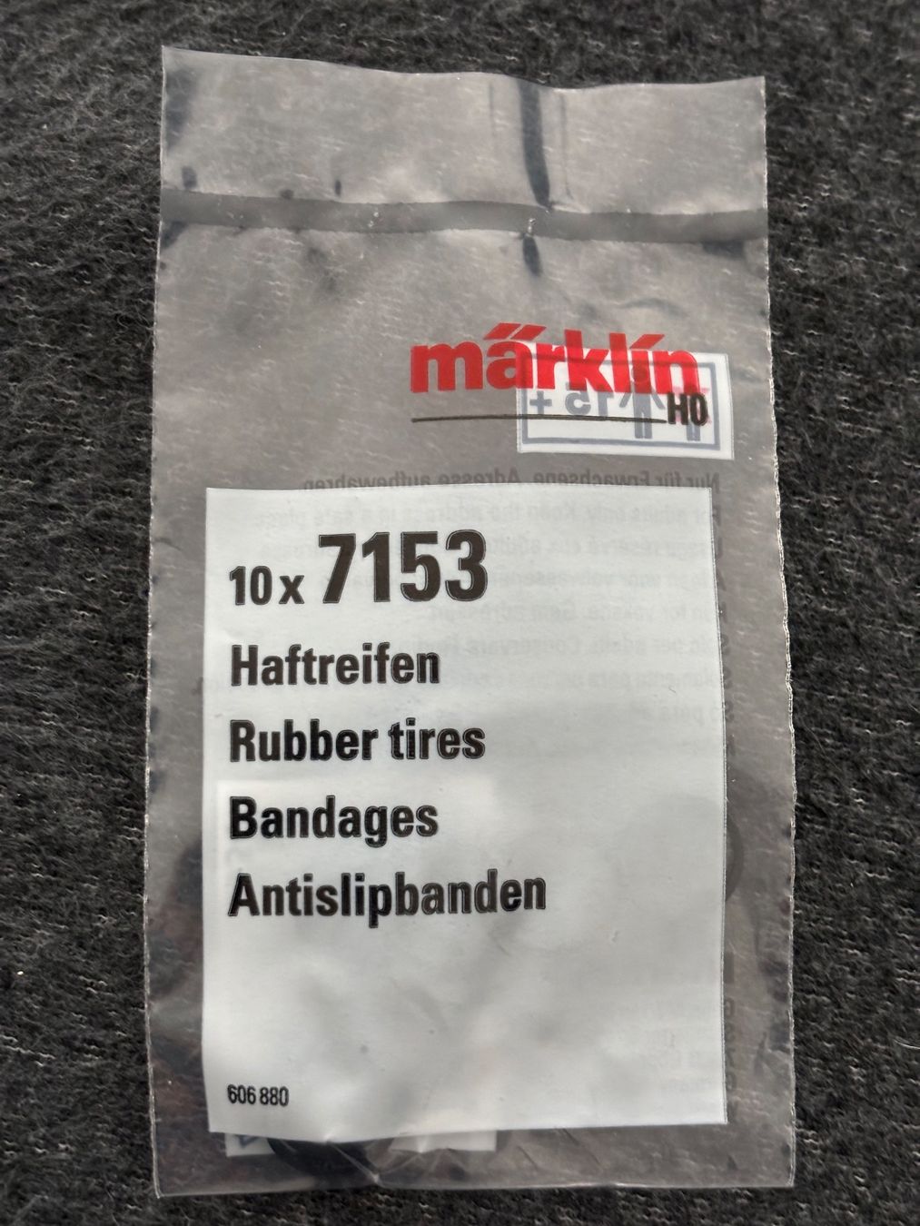 Märklin Modellini di ferrovie: Marklin 7153 Haftreifen 10 St. – Nuovo e nell'imballaggio originale da Hauterive NE venduto da eriamch