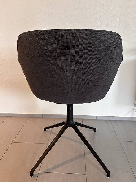 Stühle: BoConcept Drehstuhl dunkelgrau – Gebraucht aus Schleinikon von vik_8v2w 2