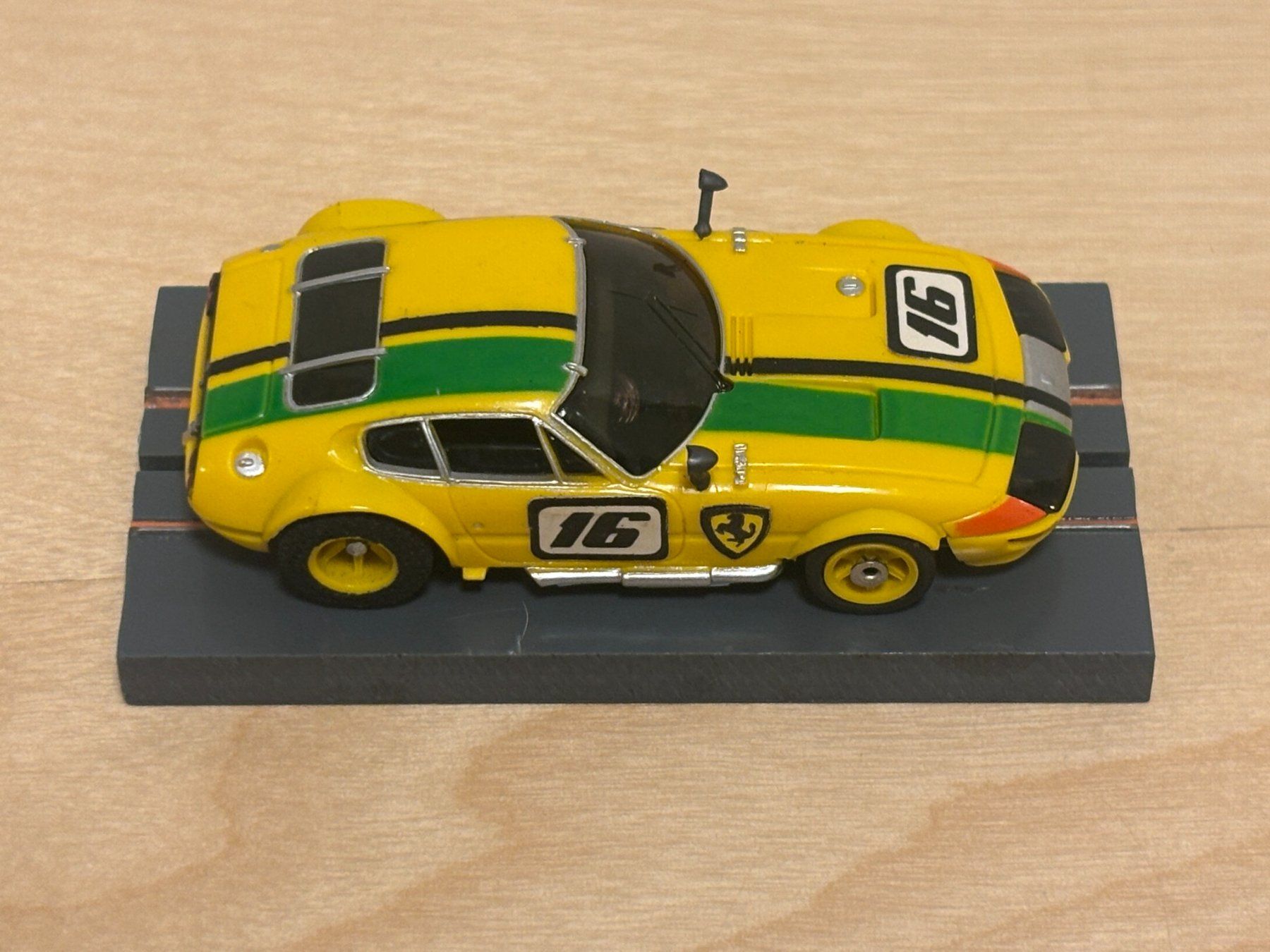 Faller Piste: Faller/Aurora AFX G+Plus Ferrari Daytona Coupé mit Box – Nuovo (secondo la descrizione) da Bülach venduto da h0slotch 5