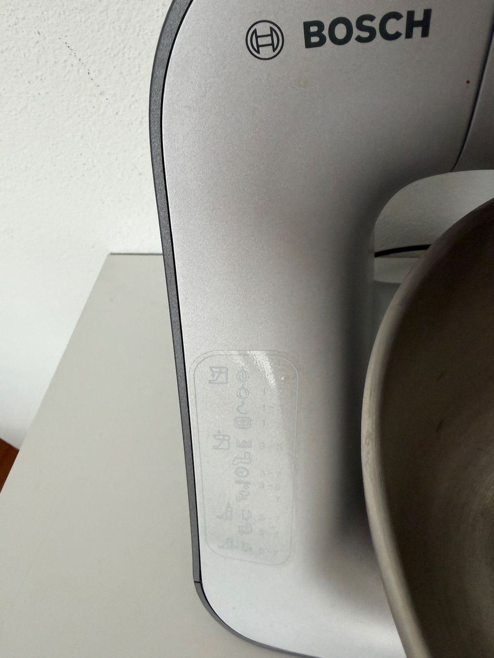 Bosch Elettrodomestici da cucina: Küchenmaschine Bosch MUM56S40/02 – Usato da Stansstad venduto da Schnupperfuchs 1