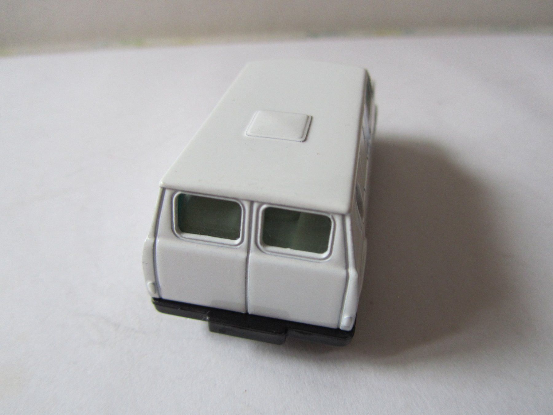 Modellini d'auto: US Van Ambulance, made in China – Usato da Weiningen ZH venduto da dietsch57 3