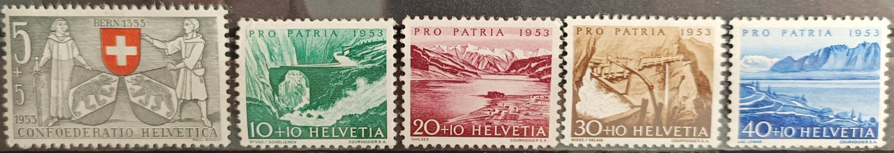 Tutti i francobolli: 1953 Pro Patria Satz postfrisch** – Usato da Dübendorf venduto da goeggi79